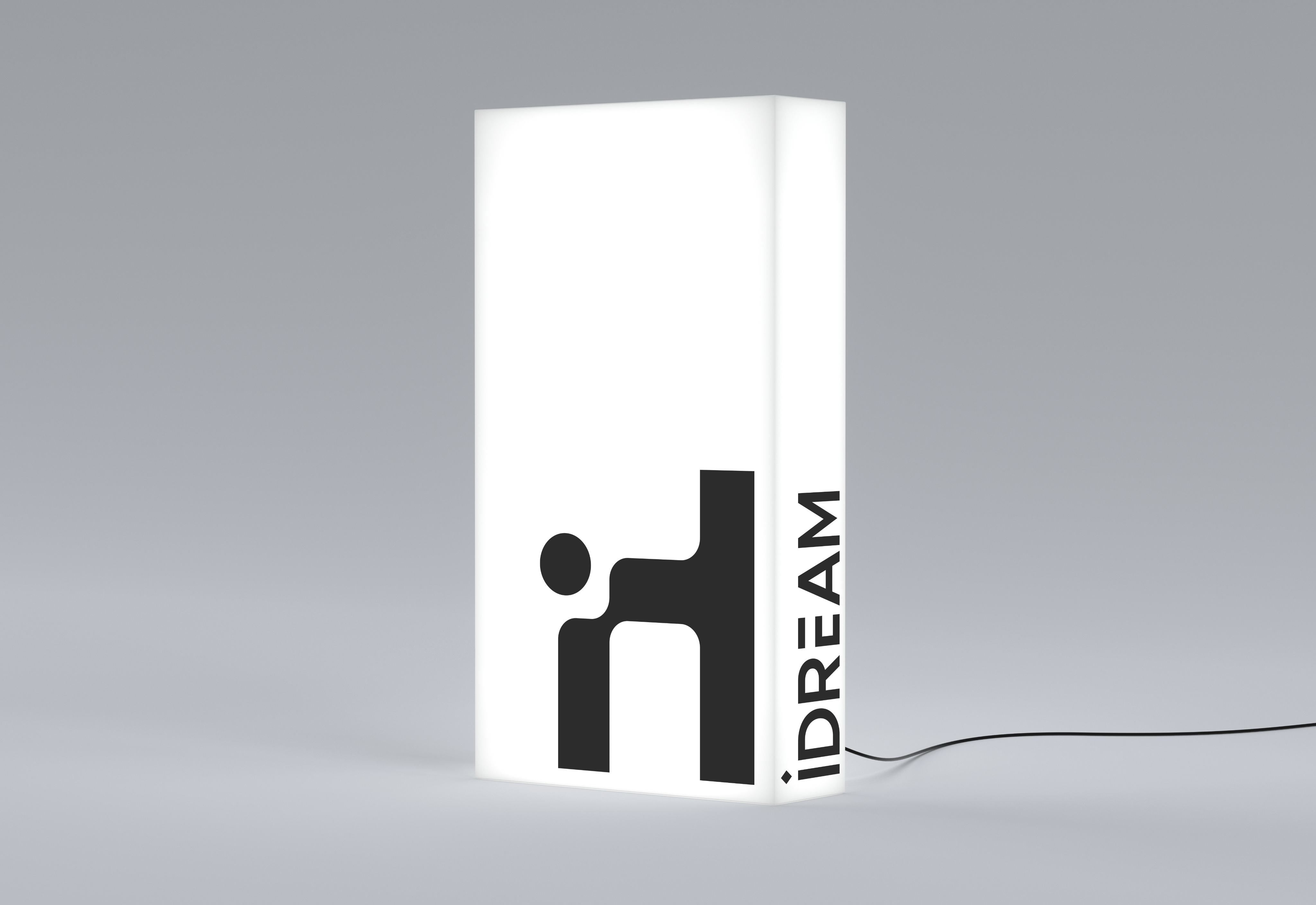 idream Product - Illuminated lamp with brand application